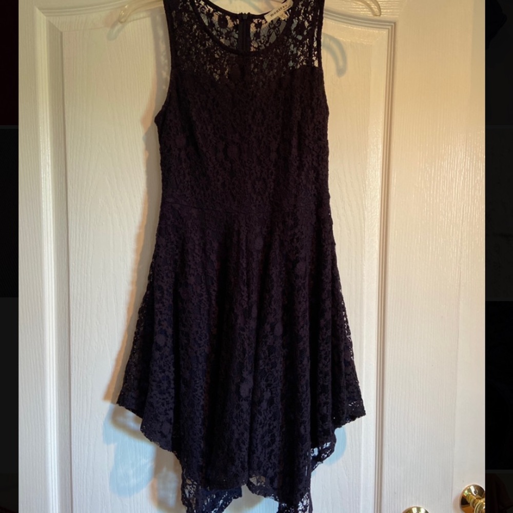 Blue lace scoop neck dress